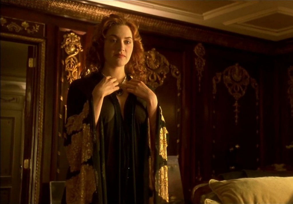 Titanic Drawing Scene Haunts Kate Winslet Almost Years After Titanic Movie